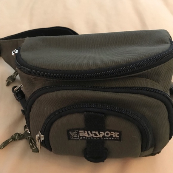 Eastport adjustable waist (fanny) pack - Picture 4 of 6